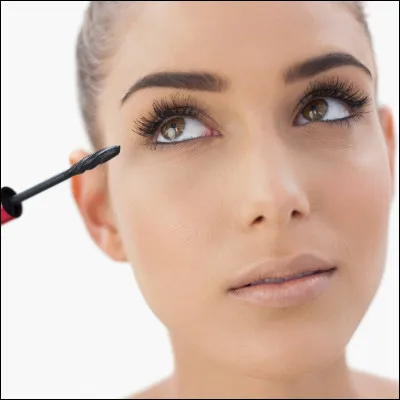 Combien de temps prends-tu à te maquiller ?