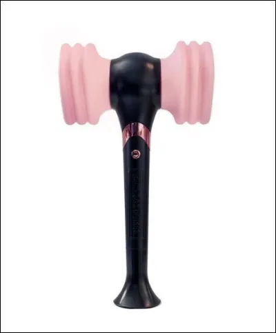 A quel groupe appartient ce lightstick ?