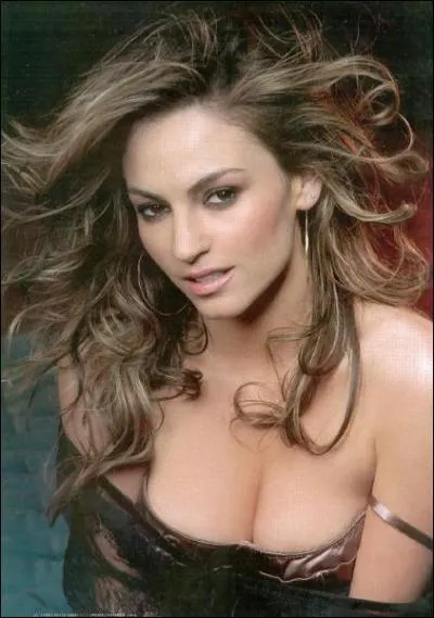 Etait la belle Adriana dans 'Les Sopranos' :