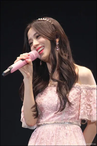 Tu vas la voir à l'un de ses concerts et...