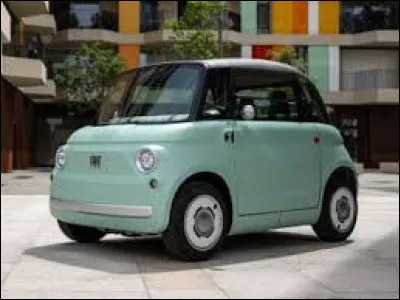 100 % électrique, cette petite voiture est une ...