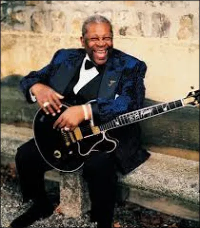 16 septembre : 
Guitariste, compositeur et chanteur américain, B.B.King naît. Quel genre musical chantait-il ?