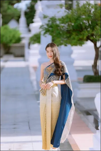 Comment s'appelle le vêtement traditionnel thaïlandais ?