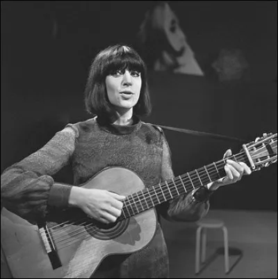 Qui interprète "Chantons pour passer le temps" ?