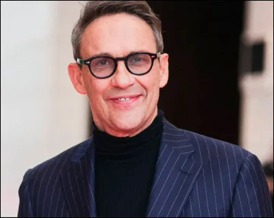 Quel est le prénom de Courbet, animateur, humoriste et producteur français ?