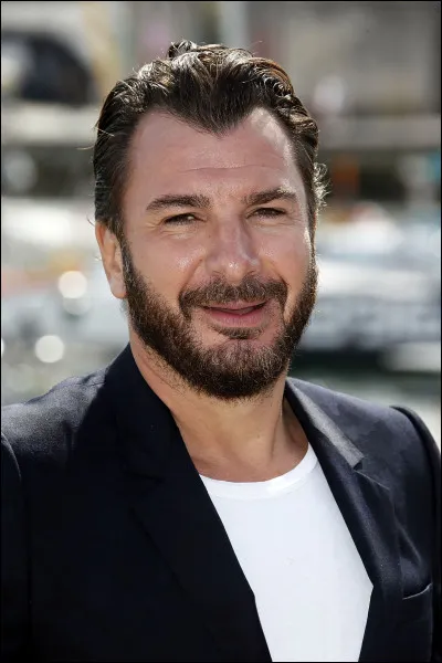 Quel est le prénom de Benayoun, acteur, rappeur, humoriste, chanteur, animateur, réalisateur et producteur français ?