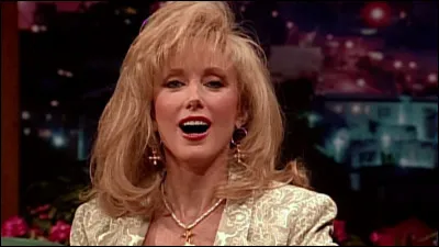 Qui est la mère de Chandler dont il a honte ?