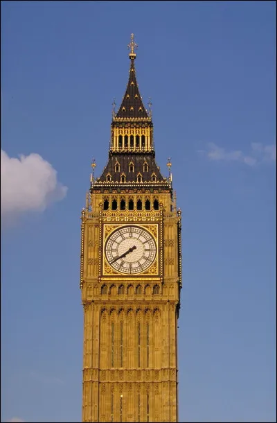 Big Ben est située à Londres :