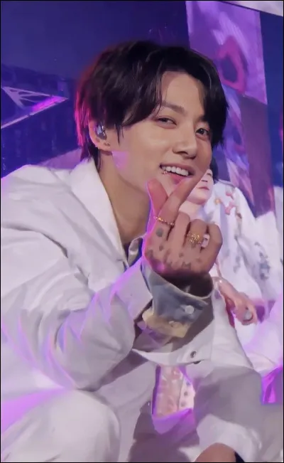 De quelle couleur est son micro ?