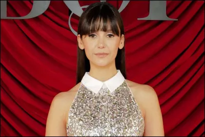 Quand est née Nina Dobrev ?