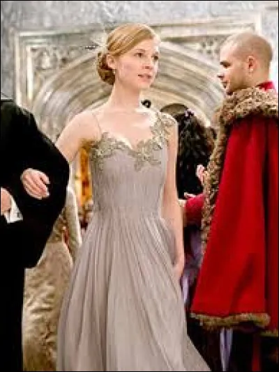 Top 14 : Fleur Delacour
Quelle est sa nationalité ?