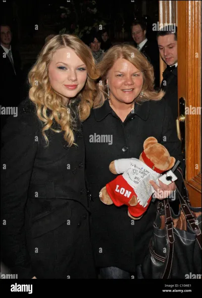 Comment sappelle sa mère ?