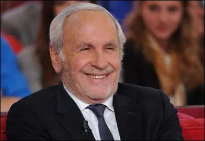 Depuis la mort de Frédéric Dard, on aurait pu penser que San Antonio allait disparaître lui aussi mais le fils de l'écrivain a pris le relais. Comment se prénomme cet écrivain ?