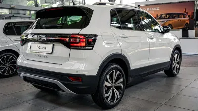 Selon l'image ci-dessus, quel modèle Volkswagen de la liste correspond ?