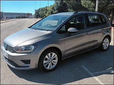 Selon l'image ci-dessus, quel modèle Volkswagen de la liste correspond ?