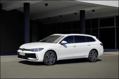 Selon l'image ci-dessus, quel modèle Volkswagen de la liste correspond ?