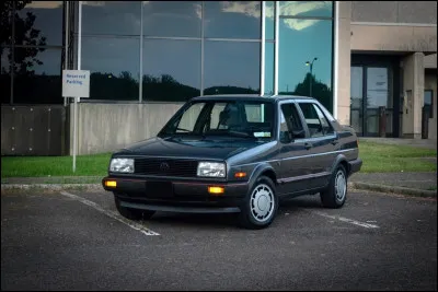 Selon l'image ci-dessus, quel modèle Volkswagen de la liste correspond ?