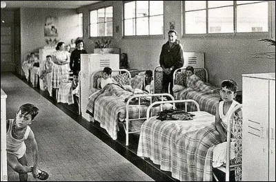 Comment démarre la journée d'un enfant en colonie ?