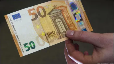 L'Euro est la monnaie unique dune partie des pays membres. En quelle année a-t-il été mis en circulation ?