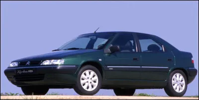 Quel est ce modèle en X produit par Citroën de 1993 à 2010 ?