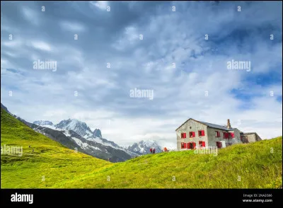 Comment s'appelle la capitale de la Suisse ?