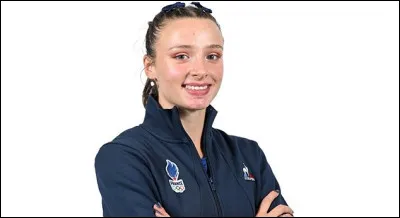 Quelle athlète française, originaire de Fourmies dans le Nord, est vice-championne du monde du relais 4x100m aux championnats du monde de relais 2024 et obtient la 4e place du relais 4x100m aux JO de Paris 2024 ?