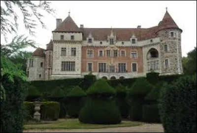 Je vous emmène en Normandie à la découverte du château de Houetteville. Village de l'aire d'attraction Ébroïcienne, traversé par l'Iton, il se situe dans le département ...