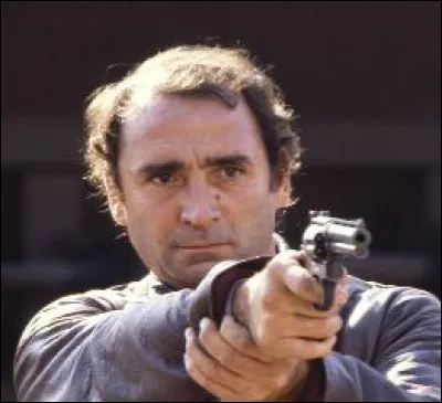 Qui était Claude Brasseur dans le film "La Guerre des polices" ?