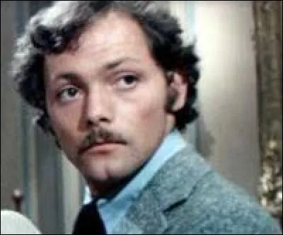 Quel était le nom de l'inspecteur joué par Patrick Dewaere dans "Adieu poulet" ?