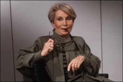 Proxénète : Parmi les femmes proxénètes célèbres, sous quel nom était connue Fernande Grudet ?