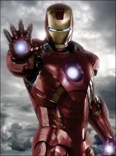 Ce super-héros arborant une armure rouge et jaune est Spider-Man.