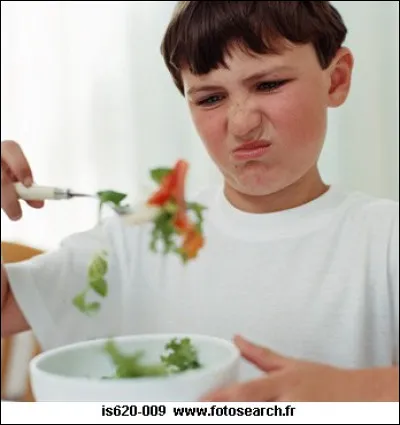 Il va recracher ses carottes râpées.