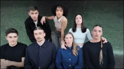 Qui a fait des vlogs pendant la tournée ?