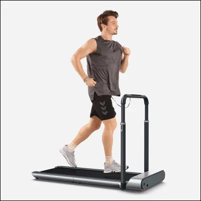 J'ai couru 2 kilomètres chez moi sur le tapis de course.