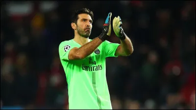 Quel est le seul joueur à avoir inscrit un coup franc face à Gianluigi Buffon ?