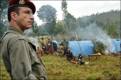 Dans quel pays la France mena-t-elle l'Opration Turquoise en 1993 ?