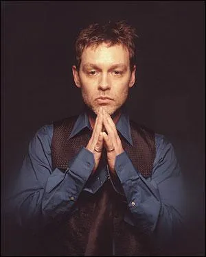 Dans quel film ayant pour cadre une prison, a-t-on pu voir Doug Hutchison, n  Dover en 1960, incarner un maton sadique et sans scrupule ?