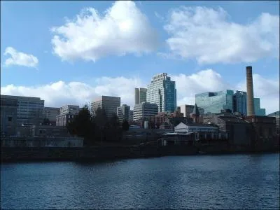 Dans la valle de quel fleuve se situe Wilmington ?