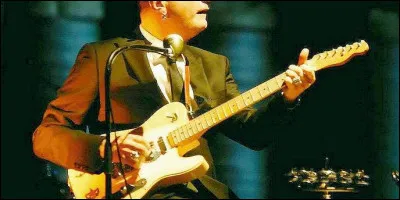 Après tout ça, quel chanteur ne pense qu'à maigrir comme un pied de micro ?