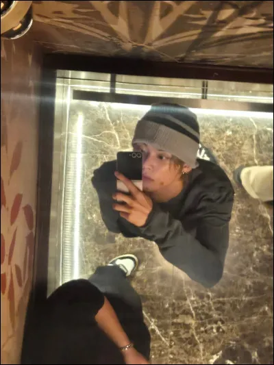 7 - Yeonjun de TXT !Quel titre interpr&egrave;te-t-il (avec son groupe), parmi ces propositions ?