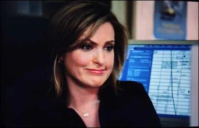 Dans quelle saison et quel épisode Olivia quitte-t-elle temporairement lunité spéciale à cause dEliott ?