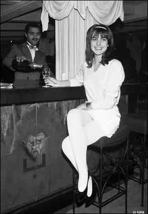 Qui est cette jeune chanteuse ?