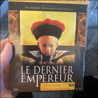 "Le Dernier Empereur" est un film réalisé par Bernardo Bertolucci.
