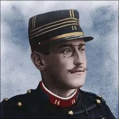 Qui ne connait pas l'officier d'artillerie Alfred Dreyfus (1859-1935) et la fameuse machination judiciaire dont il fut victime ? &Eacute;c�ur&eacute; par l'acquittement du v&eacute;ritable coupable, quel &eacute;crivain a &eacute;crit le plaidoyer dreyfusard "J'accuse" publi&eacute; le 13 janvier 1898 et qui se verra condamn&eacute; &agrave; 1 an de prison et 3 000 francs d'amende ?