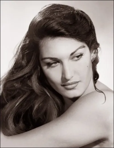 Dalida chantait...