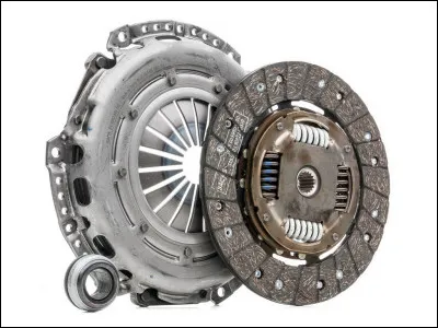 Quels principaux organes composent un embrayage ?