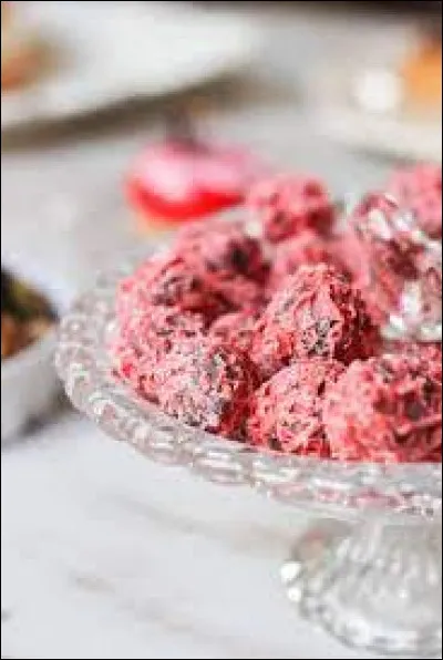 Que contiennent les papalines d'Avignon ?