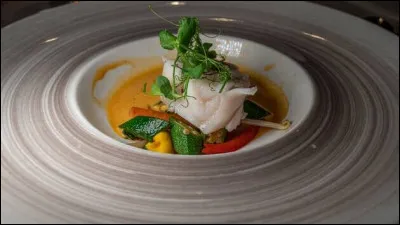 Voici des médaillons de lotte en sauce cardinal. Lequel des ces ingrédients (entre autres) est indispensable à la réalisation de cette sauce qui se marie si bien avec le poisson ?