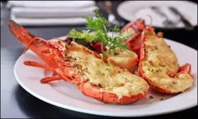 Quelle appellation porte la préparation du homard avec une sauce où se mêlent moutarde et vin blanc ?