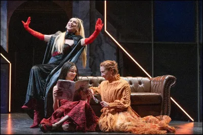 Quelle pièce de théâtre de Shakespeare met en scène les Montaigu et les Capulet ?